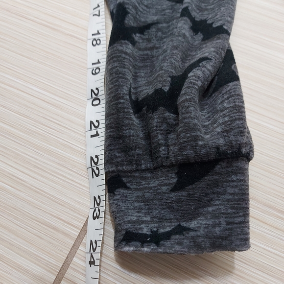 Rae Dunn bat pants - Picture 7 of 8